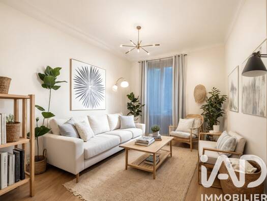 Appartement à vendre 220 000 € 3 pièces 2 chambres 64 m² Étage 1/4 Les Boutours Rosny-sous-Bois 93110