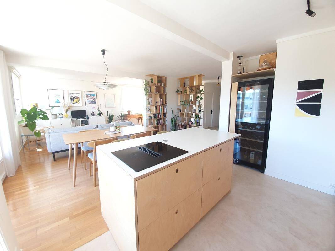 21 Rue Louis Braille Villeurbanne 69100 - T3 Meublé - 1390 €CC — 3