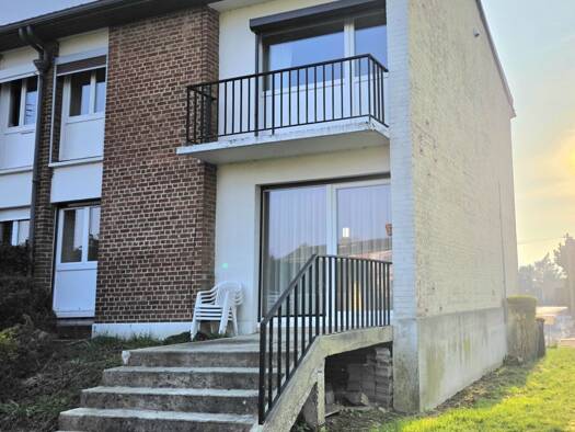 Maison de ville à vendre 122 000 € 5 pièces 3 chambres 90 m² 450 m² de terrain Pont-sur-Sambre 59138