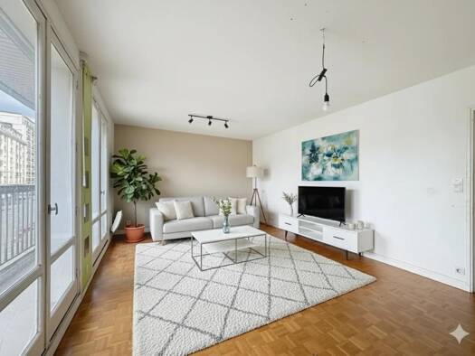 Appartement à vendre 115 000 € 2 pièces 1 chambre 58 m² Étage 2/7 Bollé-Sainte Croix-Mutuelles Le Mans 72000