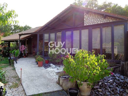 Maison à vendre 203 300 € 5 pièces 3 chambres 113 m² 9 787 m² de terrain Hautesvignes 47400