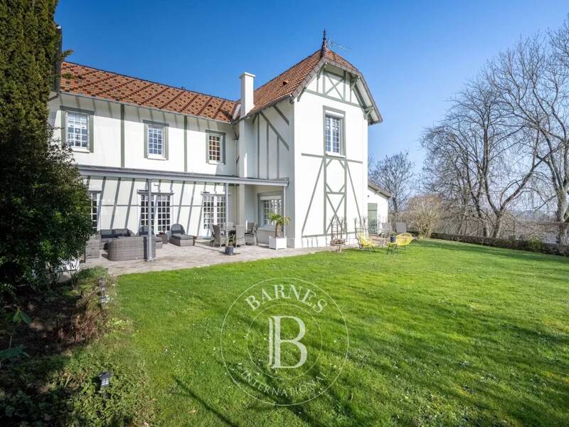 Maison à vendre, 256m², VILLENNES SUR SEINE