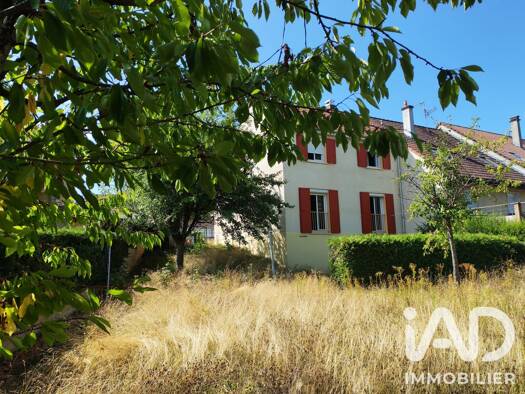 Maison à vendre 145 000 € 4 pièces 3 chambres 90 m² 484 m² de terrain Les Bruyeres Valentigney 25700