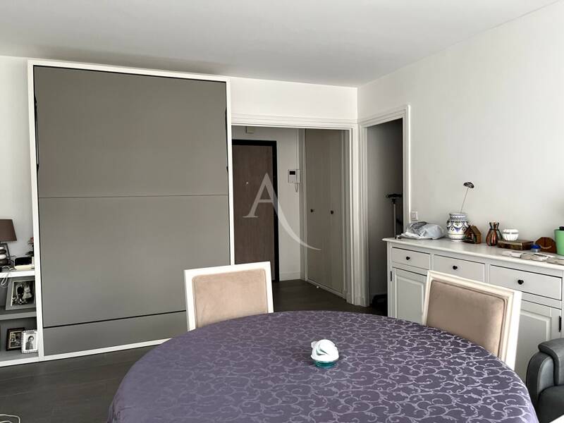 Maison à louer, 32m², PARIS 18E