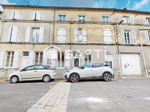Immeuble à vendre 327 000 € 210 m² Hôtel de Ville Cognac 16100
