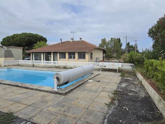Maison de plain-pied à vendre 263 500 € 5 pièces 3 chambres 110 m² 1 400 m² de terrain Eaunes 31600