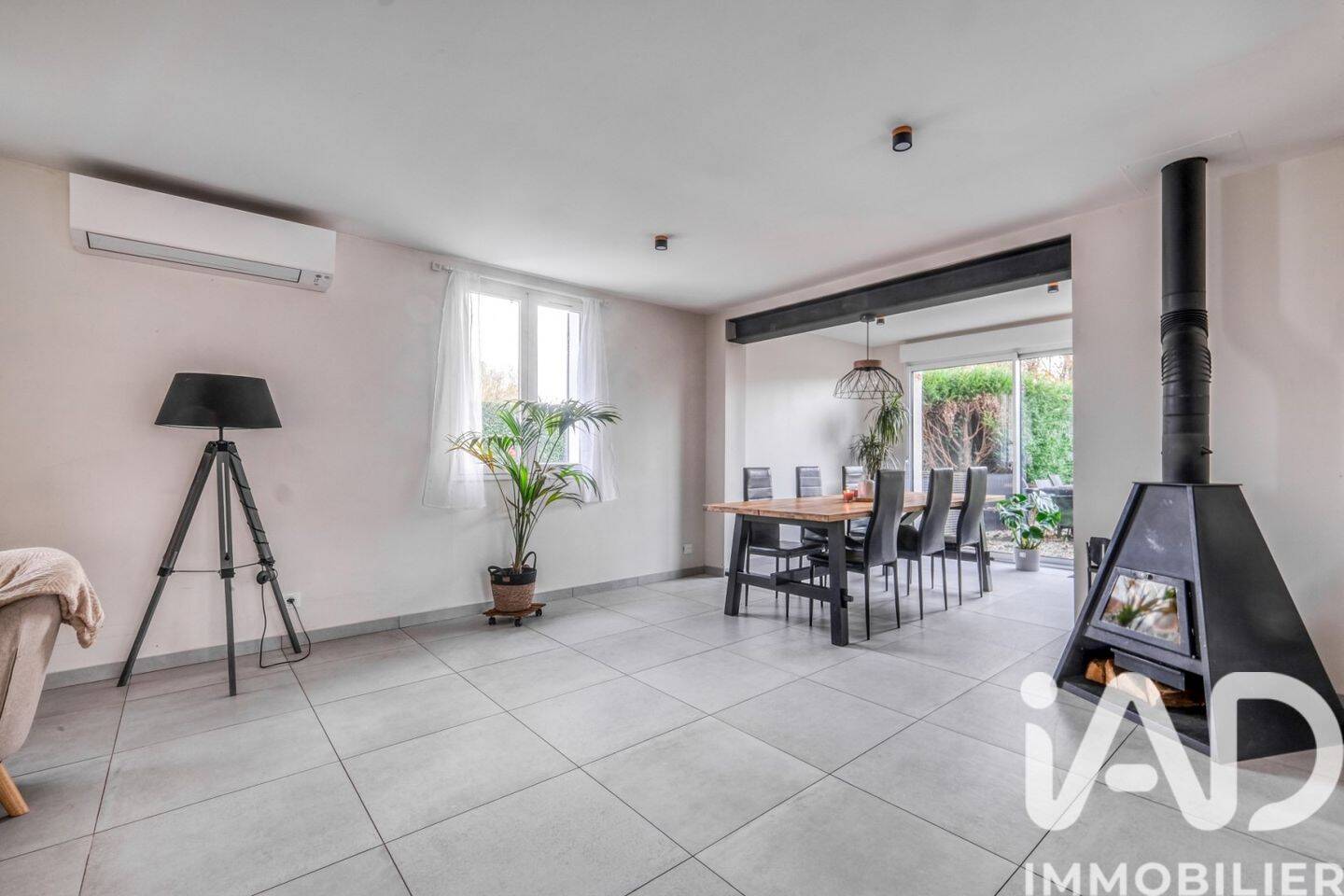 Maison à vendre, 138m², PEROY LES GOMBRIES