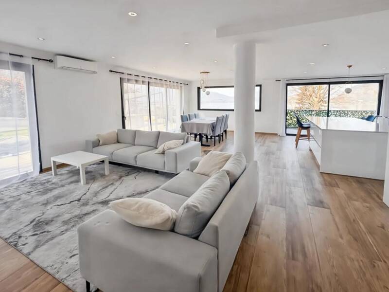 Maison à vendre, 215m², BRISON SAINT INNOCENT