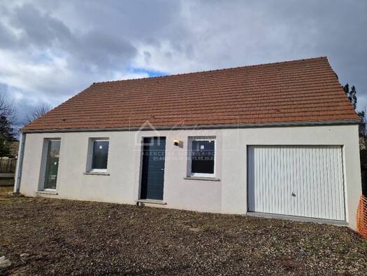 Maison de plain-pied à vendre 229 900 € 4 pièces 3 chambres 83 m² 409 m² de terrain Maisse 91720