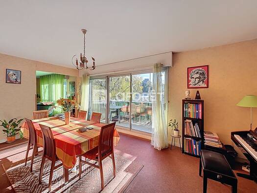 Appartement à vendre 128 520 € 5 pièces 3 chambres 100 m² RDC Benardiere-Saint Michel Flers 61100