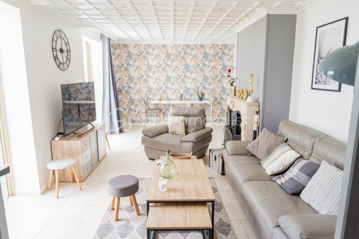 Maison à vendre, 113m², FONTAINE LE PORT