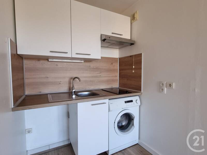 Maison à louer, 38m², VILLEPREUX