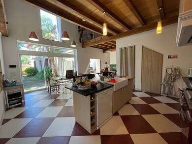 Maison à vendre 449 000 € 9 pièces 6 chambres 275 m² 1 289 m² de terrain Ousse 64320