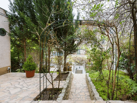 Maison à vendre 1 040 000 € 7 pièces 5 chambres 130 m² 130 m² de terrain Centre Ville-Vieux Puteaux Puteaux 92800