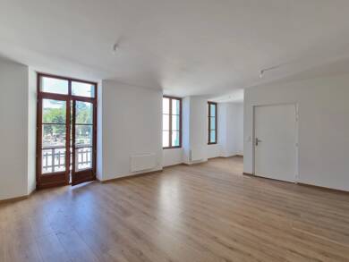 Appartement à louer 550 € 2 pièces 1 chambre 50 m² 1er étage Saint-Marcellin 38160