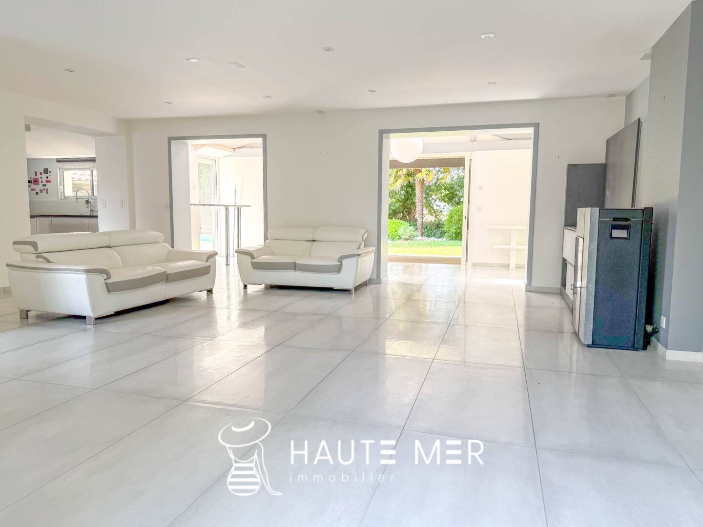 Maison à vendre, 292m², TALMONT SAINT HILAIRE