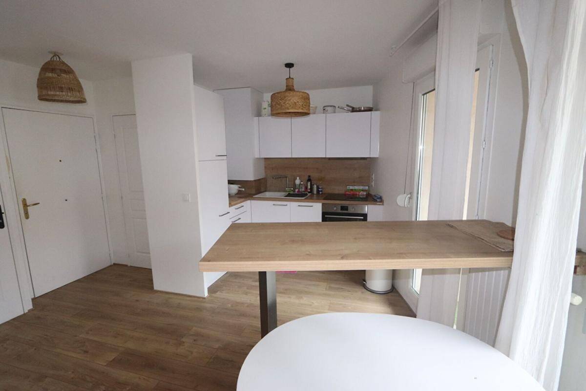 Maison à louer, 45m², TASSIN LA DEMI LUNE