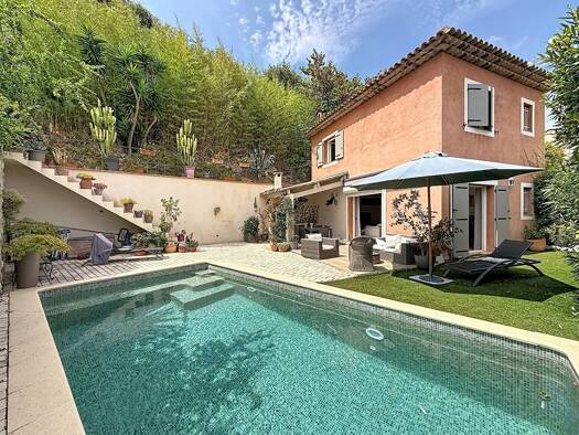 Maison à vendre 665 000 € 6 pièces 4 chambres 148 m² 700 m² de terrain Saint Jacques Nord Grasse 06130