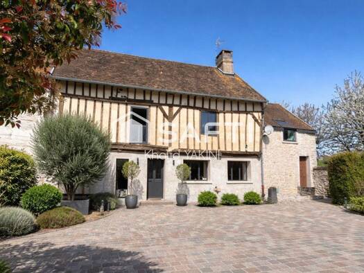 Maison à vendre 565 000 € 7 pièces 4 chambres 240 m² 847 m² de terrain Arnouville-lès-Mantes 78790