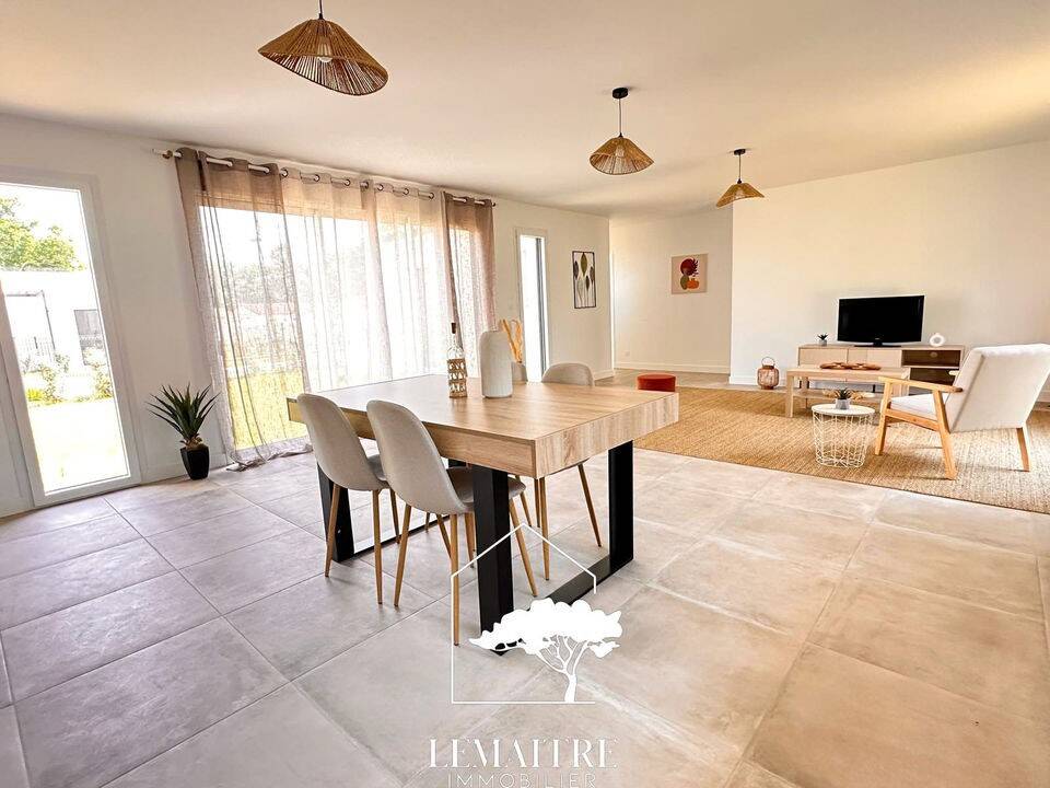 Maison à vendre, 136m², LES MATHES