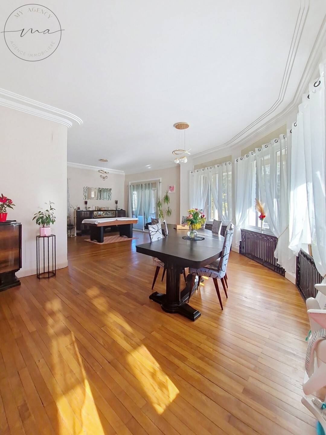 Maison à vendre, 300m², SAINT PONS DE THOMIERES