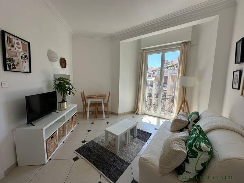 Maison à louer, 24m², NICE
