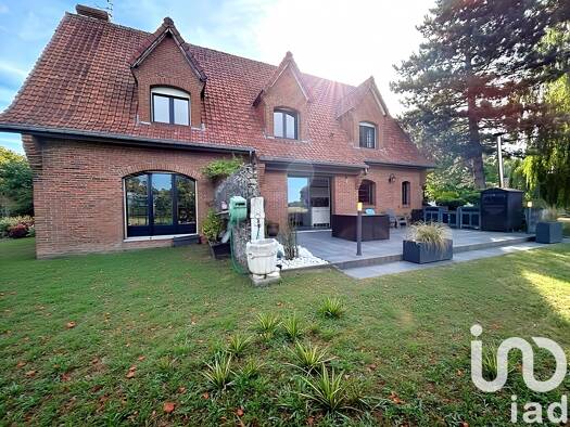Maison à vendre 478 900 € 9 pièces 8 chambres 199 m² Aubry-du-Hainaut 59494