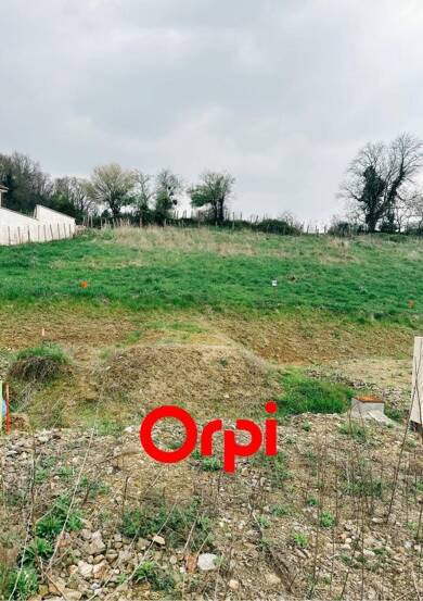 Terrain constructible viabilisé à vendre 130 000 € 451 m² de terrain Septème 38780