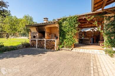 Maison de plain-pied à vendre 475 000 € 5 pièces 3 chambres 137 m² 1 121 m² de terrain Jassans-Riottier 01480