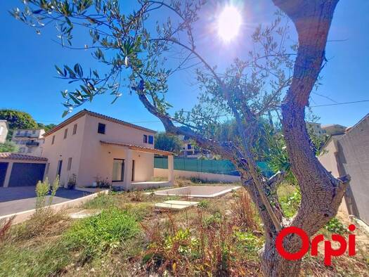 Villa à vendre 755 000 € 5 pièces 4 chambres 136,5 m² 649 m² de terrain Tourrette-Levens 06690