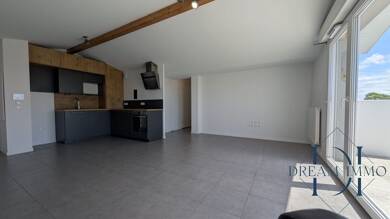 Appartement à vendre 286 000 € 4 pièces 3 chambres 78,7 m² RDC Est Saint-Vincent-de-Tyrosse 40230