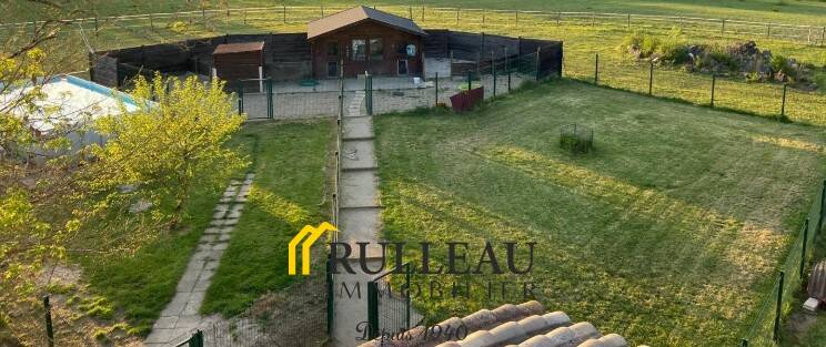 Maison à vendre, 456m², SAINT CHRISTOLY DE BLAYE