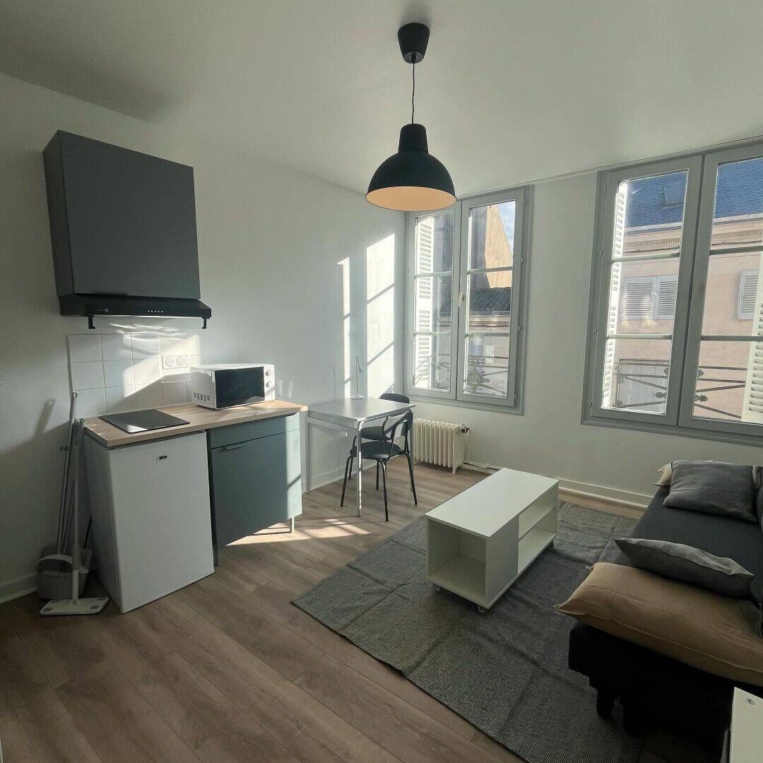 Maison à louer, 20m², POITIERS