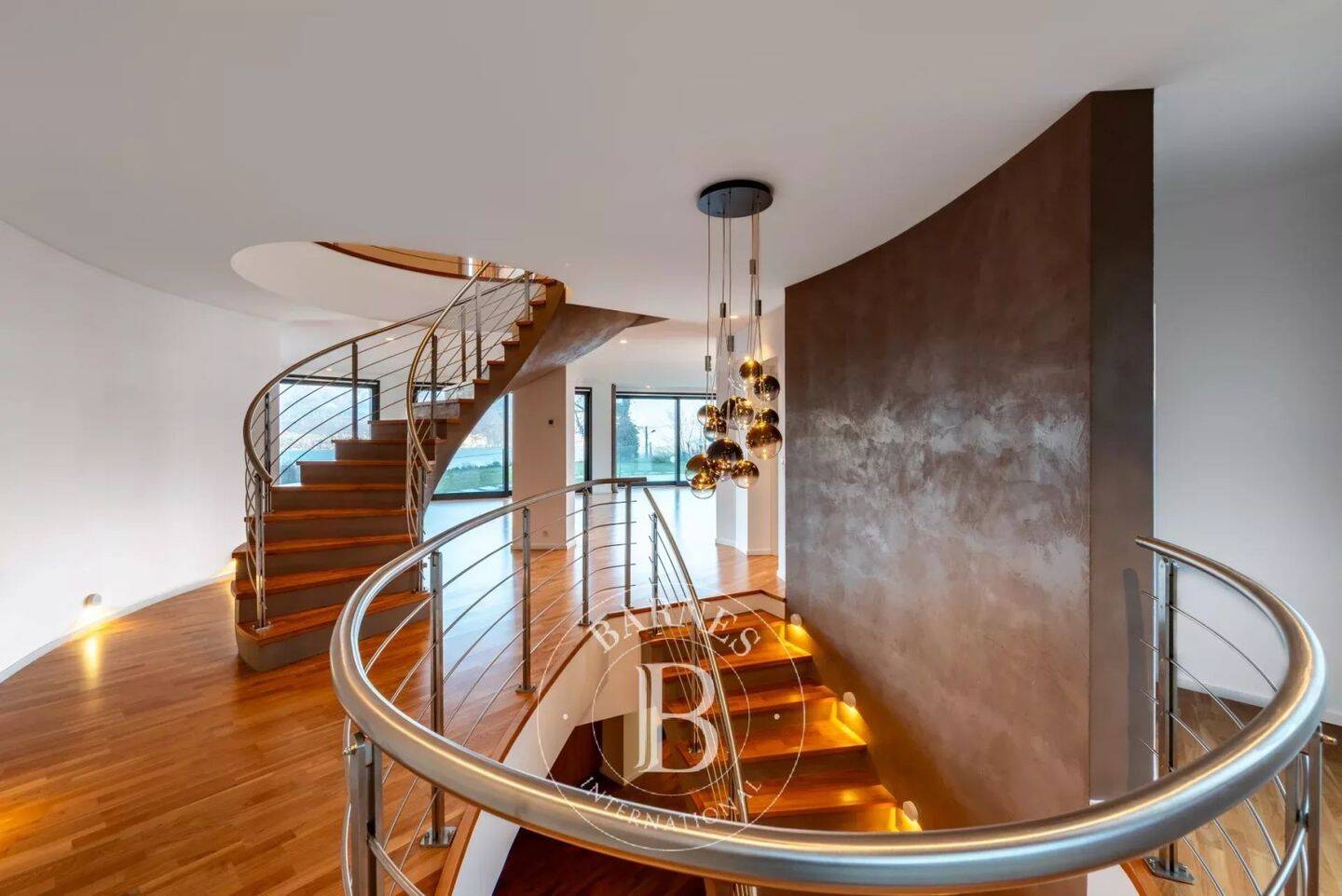 Maison à vendre, 330m², SEVRIER