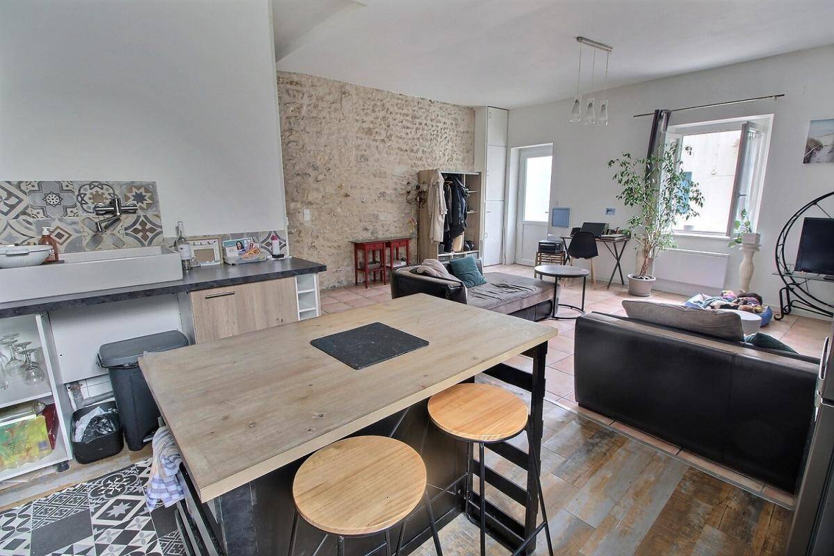 Maison à vendre, 128m², MORTAGNE SUR GIRONDE