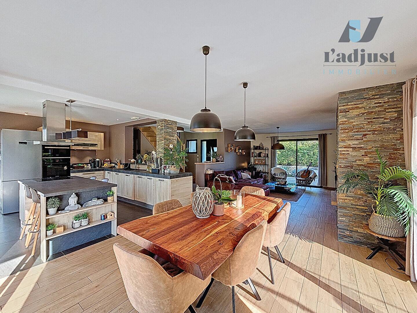 Maison à vendre, 150m², VULAINES SUR SEINE