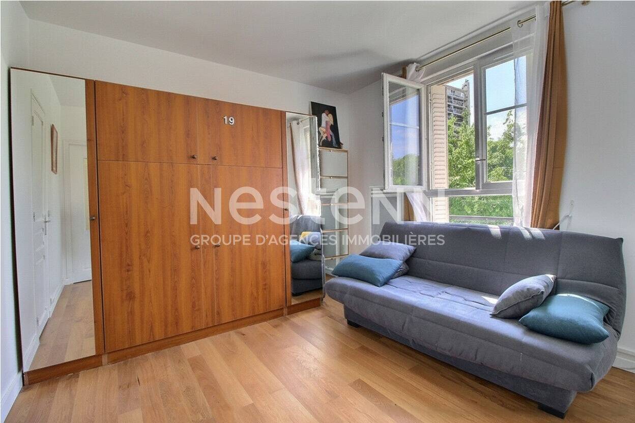 Maison à louer, 21m², COURBEVOIE
