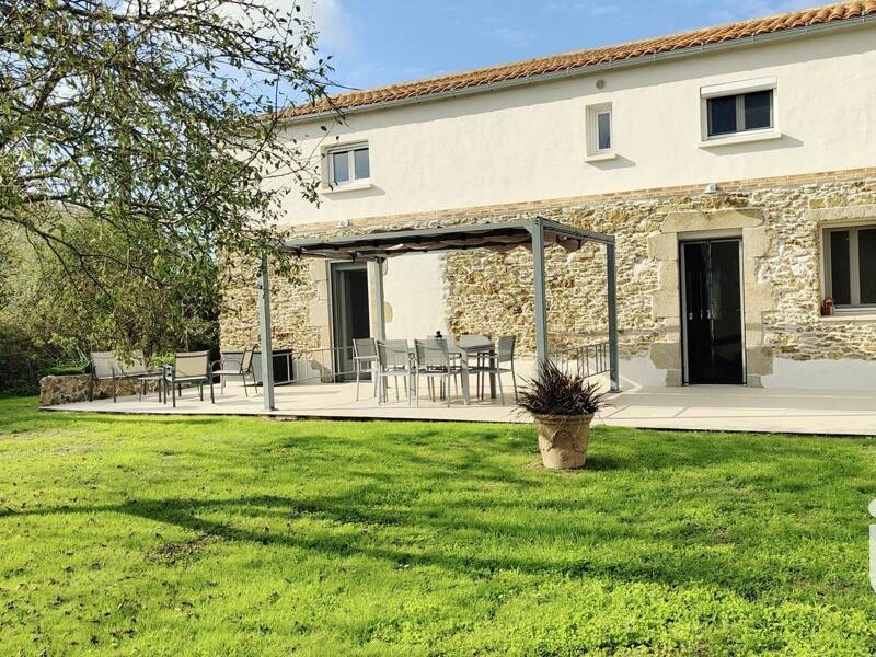 Maison à vendre, 275m², GROSBREUIL