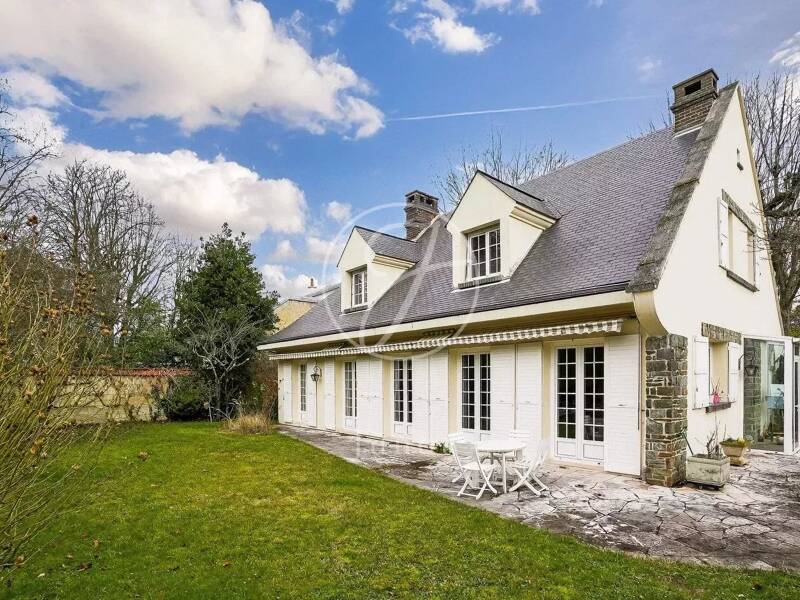 Maison à vendre, 270m², LE VESINET