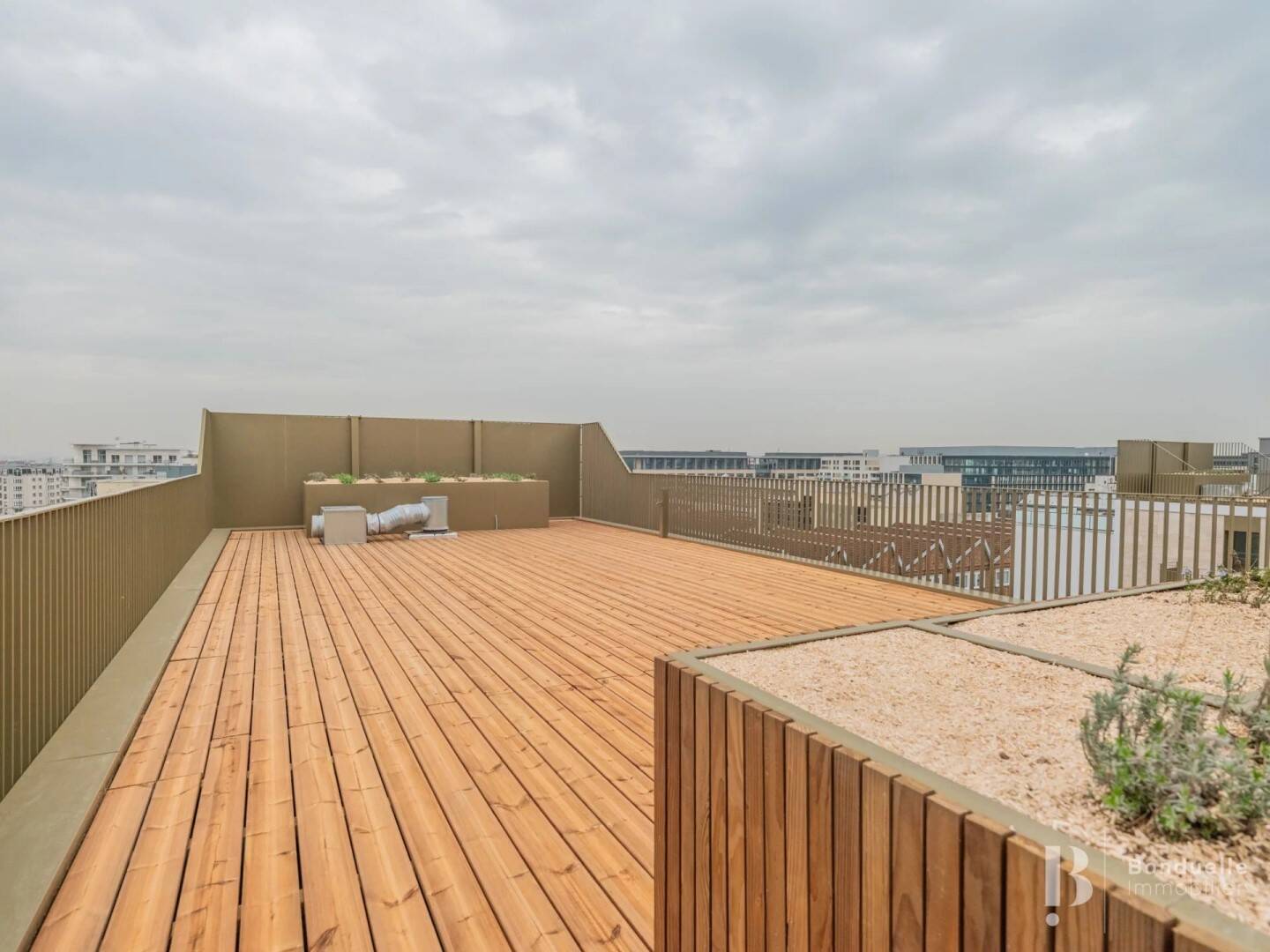 Maison à louer, 77m², COURBEVOIE