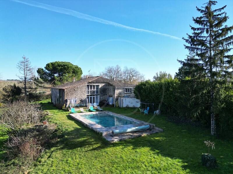 Maison à vendre, 389m², GENSAC