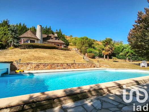 Maison à vendre 299 000 € 9 pièces 5 chambres 184 m² 5 500 m² de terrain Espalion 12500