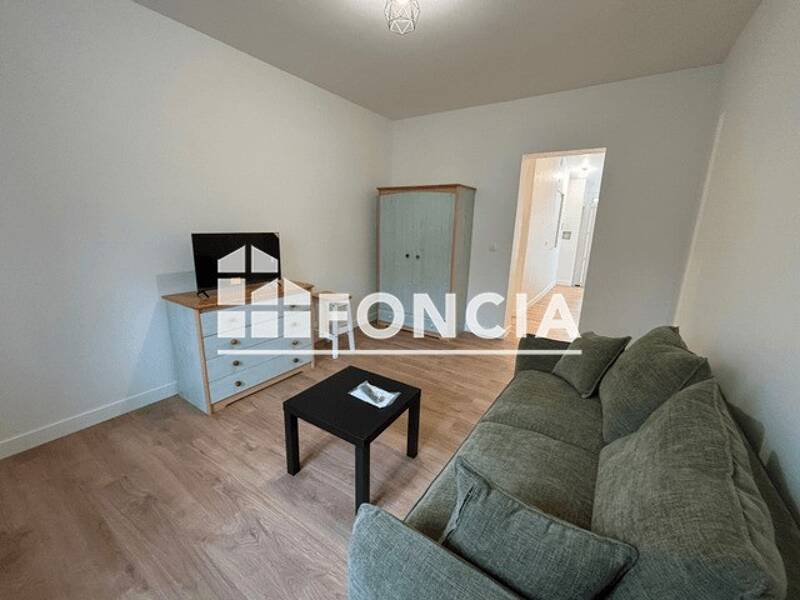 Maison à louer, 28m², SAINT MAUR DES FOSSES