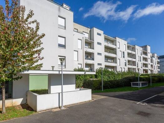 Appartement à vendre 93 000 € 1 pièce 25,6 m² Étage 1/4 Prison et Reste Fleury-Mérogis 91700