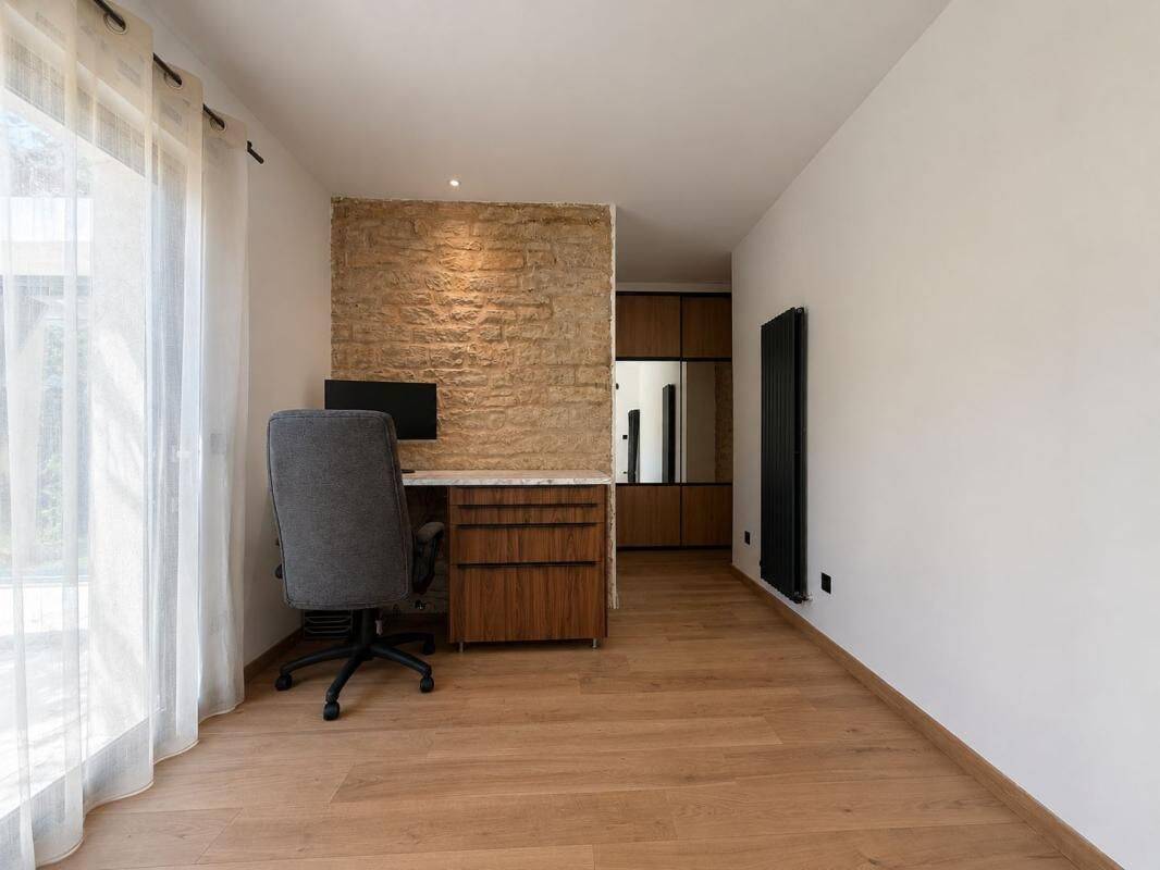 Maison ancienne T 5 - entièrement rénovée - 3 chambres- cave- ga — 12
