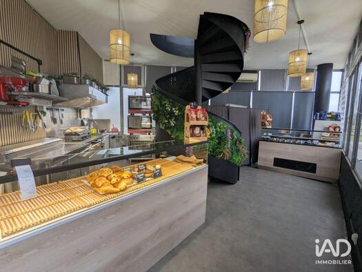 Local commercial à vendre 110 000 € 45 m² de surface de vente Villabois-La Hutte Bruges 33520