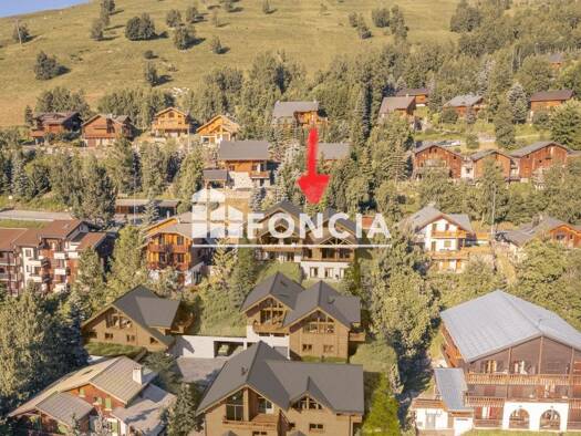 Chalet à vendre 1 418 000 € 5 pièces 4 chambres 128 m² 128 m² de terrain Les Deux Alpes 38860