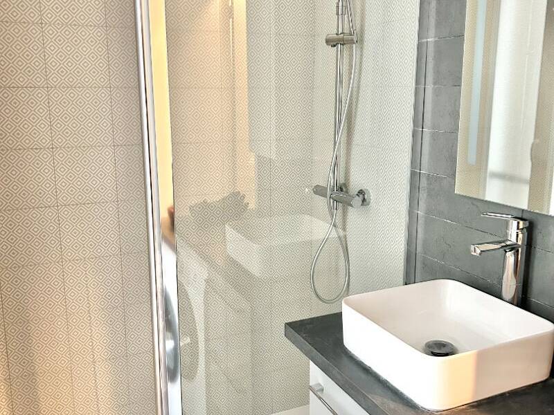 Maison à louer, 29m², PARIS 17E