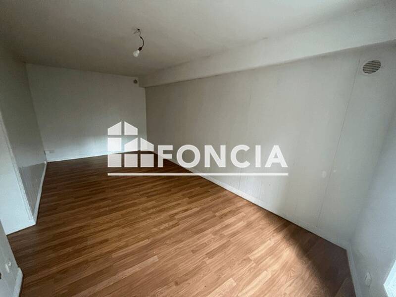 Maison à louer, 61m², BLESMES