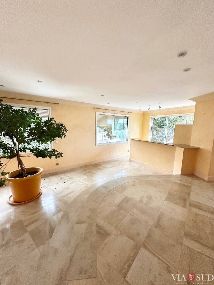 Maison à louer, 181m², BEZIERS